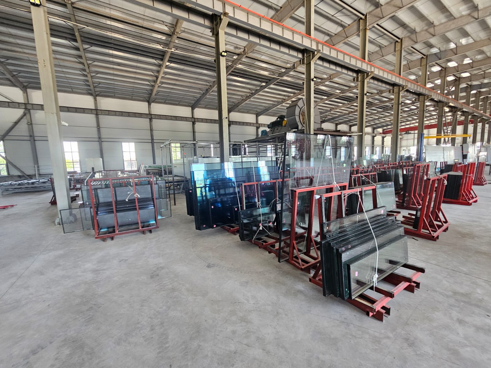 Производство Imperial Glass